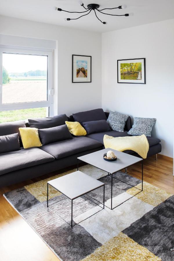 Blue Sky Apartment