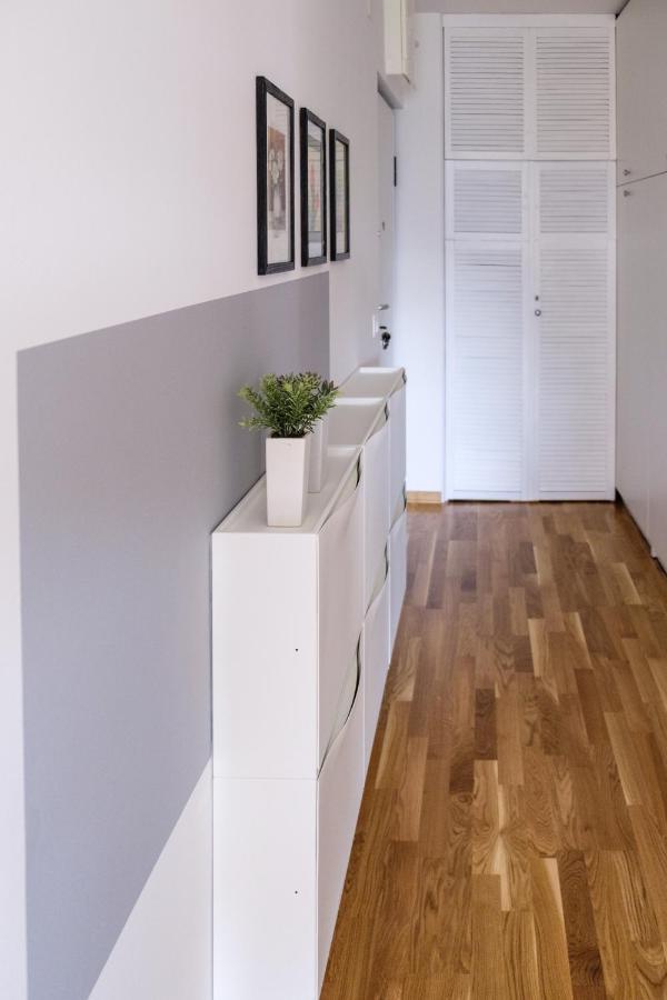 Blue Sky Apartment *