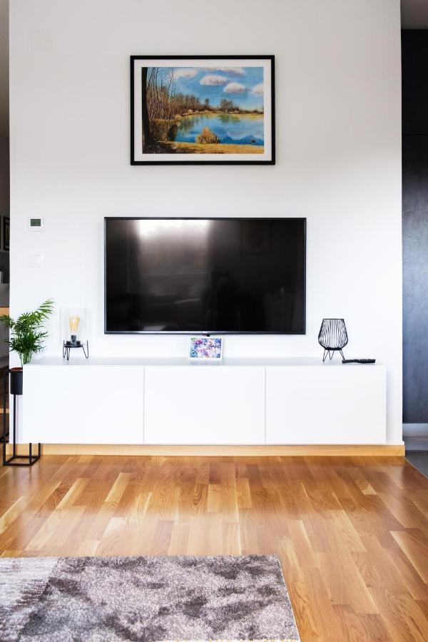 Blue Sky Apartman *